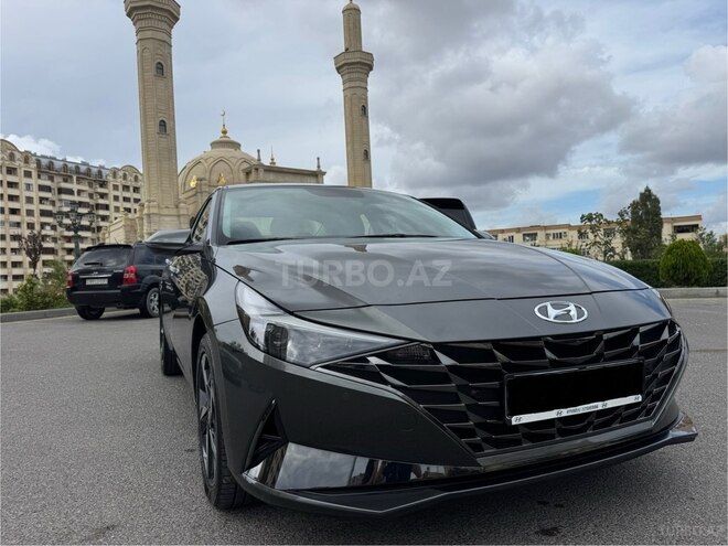Hyundai Elantra 2023, 39,000 km - 2.0 l - Bakı