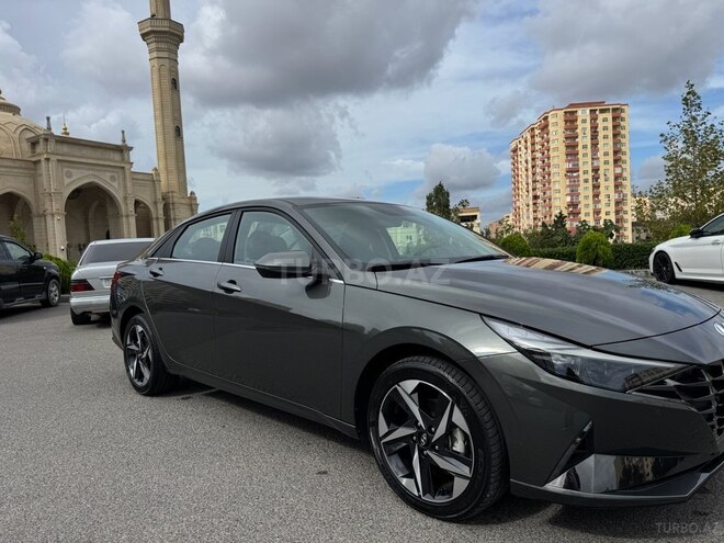 Hyundai Elantra 2023, 39,000 km - 2.0 l - Bakı