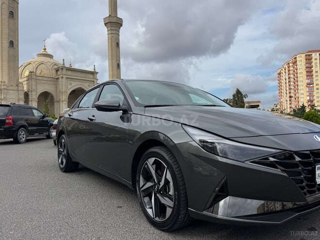 Hyundai Elantra 2023, 39,000 km - 2.0 l - Bakı