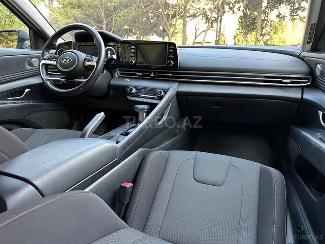 Hyundai Elantra 2023, 39,000 km - 2.0 l - Bakı