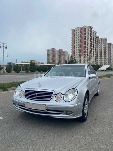 Mercedes E 220 2005, 383,000 km - 2.2 l - Bakı