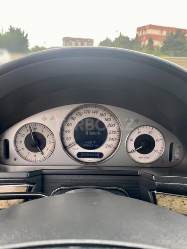 Mercedes E 220 2005, 383,000 km - 2.2 l - Bakı