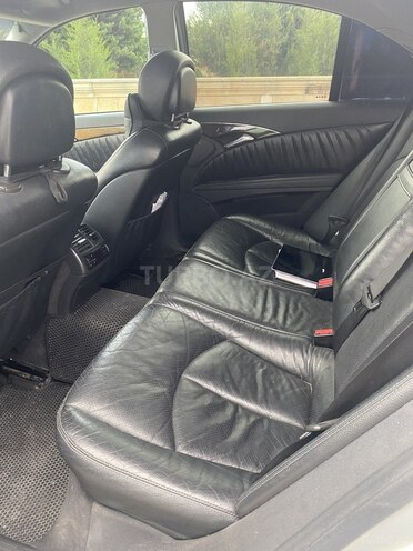 Mercedes E 220 2005, 383,000 km - 2.2 l - Bakı