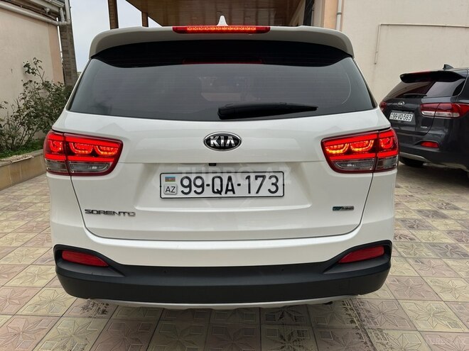 Kia Sorento 2017, 186,000 km - 2.0 l - Bakı