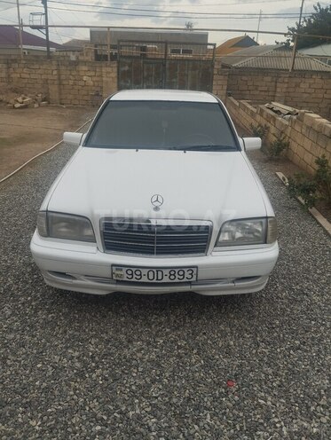 Mercedes C 200 1995, 228,000 km - 2.0 л - Bakı
