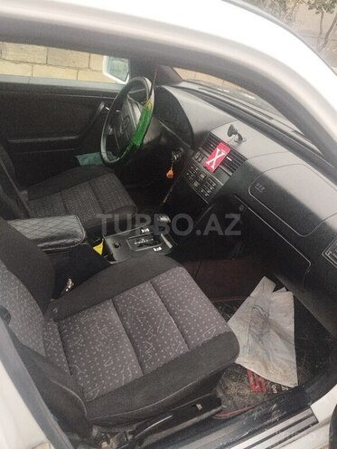 Mercedes C 200 1995, 228,000 km - 2.0 л - Bakı