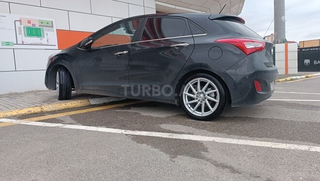 Hyundai i30 2014, 220,000 km - 1.6 l - Bakı