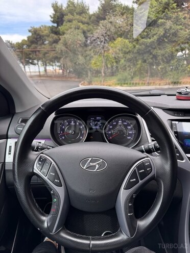 Hyundai Elantra 2015, 271,786 km - 1.8 l - Bakı