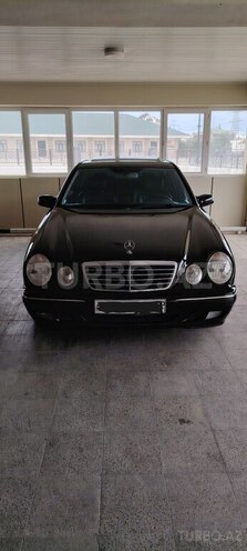 Mercedes E 240 2000, 385,000 km - 2.4 l - Bakı