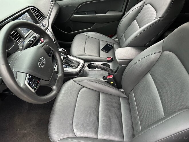 Hyundai Elantra 2016, 67,369 km - 1.6 l - Bakı