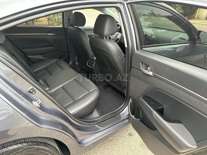 Hyundai Elantra 2016, 67,369 km - 1.6 l - Bakı