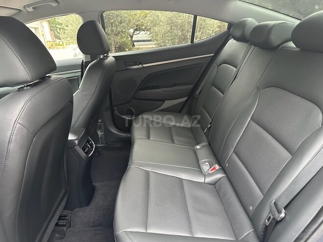 Hyundai Elantra 2016, 67,369 km - 1.6 l - Bakı