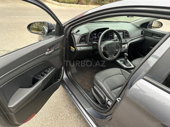 Hyundai Elantra 2016, 67,369 km - 1.6 l - Bakı