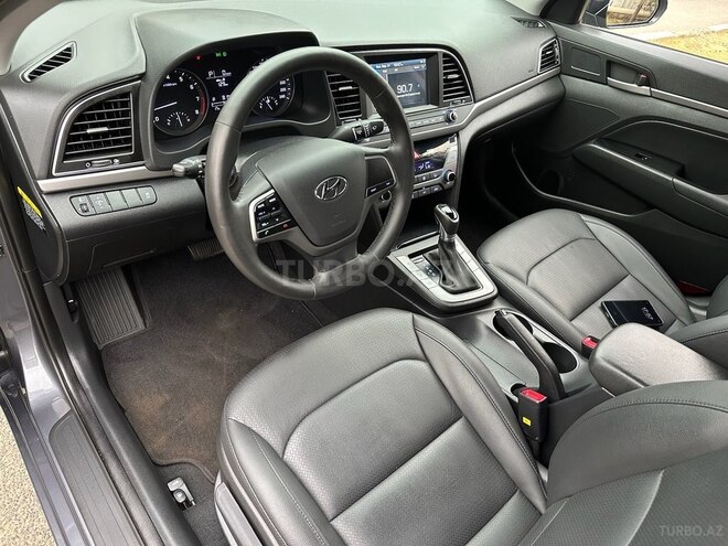 Hyundai Elantra 2016, 67,369 km - 1.6 l - Bakı