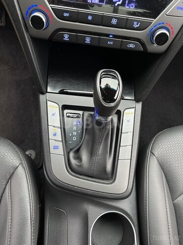 Hyundai Elantra 2016, 67,369 km - 1.6 l - Bakı