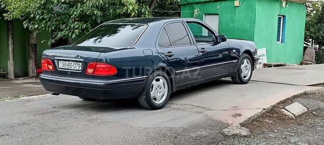 Mercedes E 240 1998, 400,000 km - 2.4 l - Bərdə