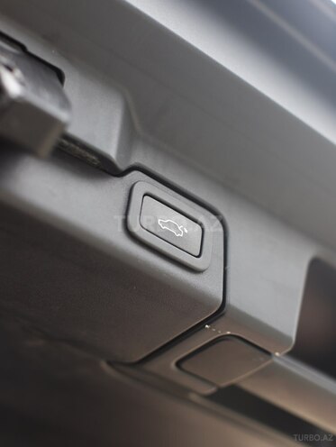 Land Rover RR Evoque-16
