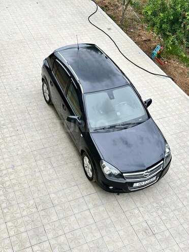 Opel Astra 2006, 298,486 km - 1.3 l - Bakı