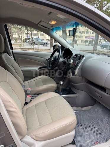 Nissan Sunny 2014, 215,123 km - 1.5 л - Sumqayıt