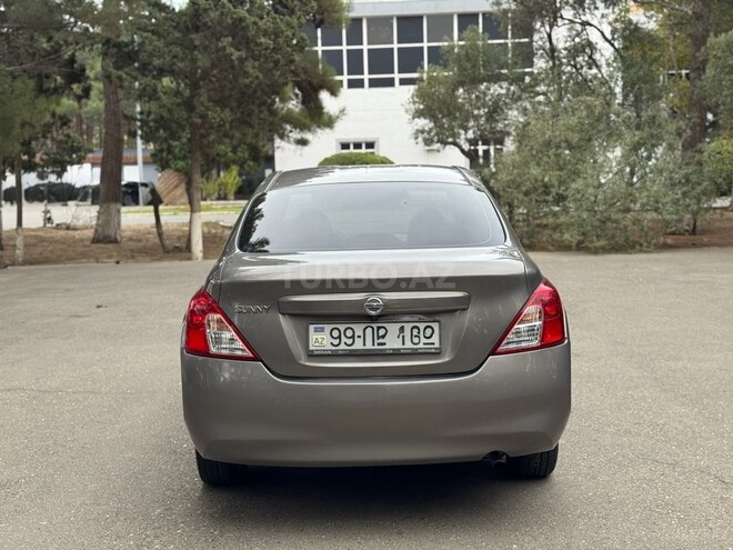 Nissan Sunny 2014, 215,123 km - 1.5 л - Sumqayıt