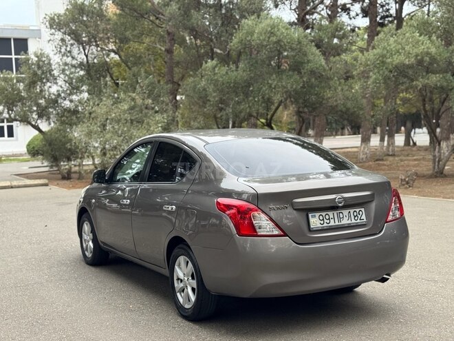 Nissan Sunny 2014, 215,123 km - 1.5 л - Sumqayıt