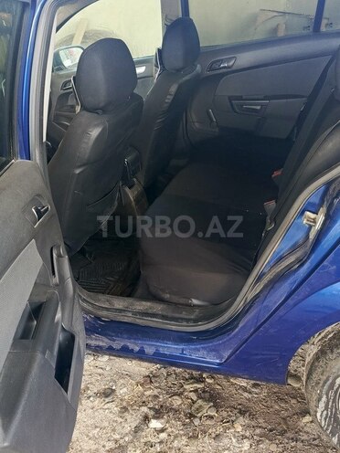 Opel Astra 2005, 277,000 km - 1.4 l - Qazax
