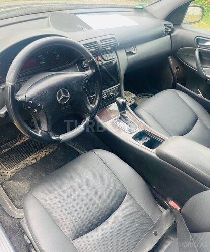 Mercedes C 240 2003, 250,000 km - 2.6 л - Bakı
