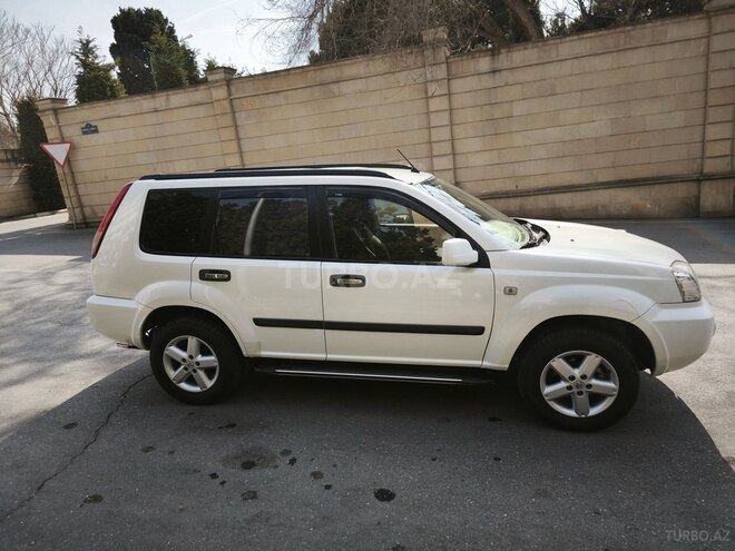 Nissan X-Trail 2011, 71,800 km - 2.5 l - Bakı