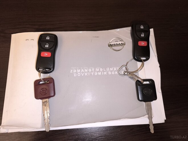 Nissan X-Trail 2011, 71,800 km - 2.5 l - Bakı