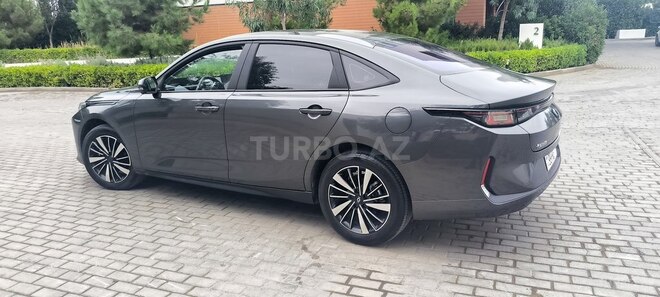 Changan Qiyuan A05 2025, 5,500 km - 1.5 л - Bakı