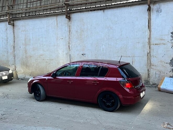 Opel Astra 2006, 346,000 km - 1.9 l - Bakı