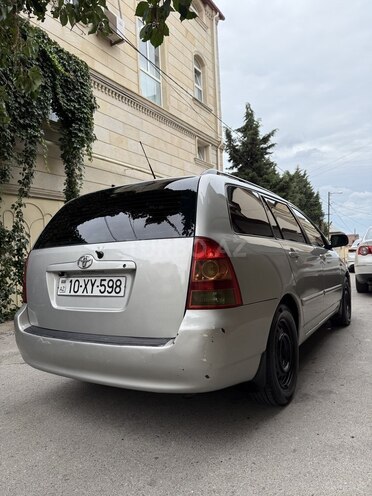 Toyota Corolla 2006, 491,000 km - 1.4 l - Bakı