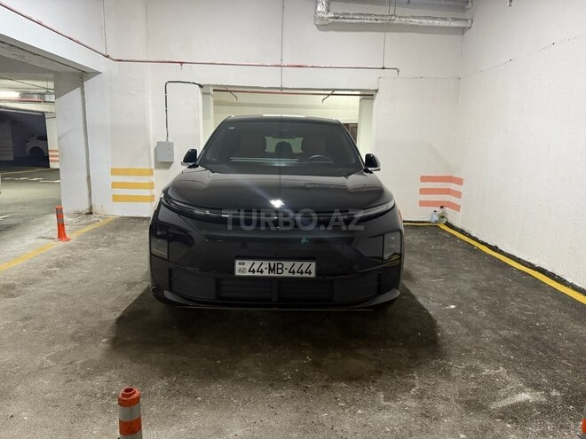 Li Auto  2025, 5,000 km - 1.5 л - Bakı