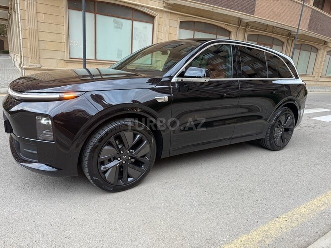 Li Auto  2025, 5,000 km - 1.5 л - Bakı