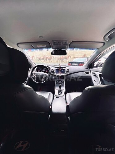 Hyundai Avante 2015, 197,000 km - 1.6 л - Bakı