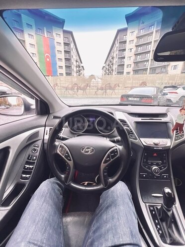 Hyundai Avante 2015, 197,000 km - 1.6 л - Bakı