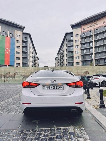 Hyundai Avante 2015, 197,000 km - 1.6 л - Bakı