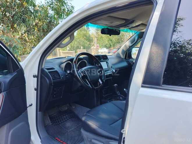 Toyota Land Cruiser Prado 2010, 110,206 km - 2.7 л - Yevlax