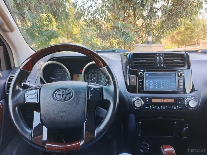 Toyota Land Cruiser Prado 2010, 110,206 km - 2.7 л - Yevlax