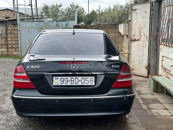 Mercedes E 220 2004, 273,000 km - 2.2 l - Bərdə