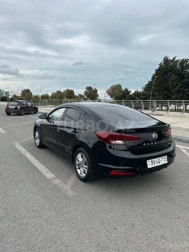 Hyundai Elantra 2020, 143,800 km - 1.6 l - Bakı