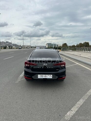 Hyundai Elantra 2020, 143,800 km - 1.6 l - Bakı