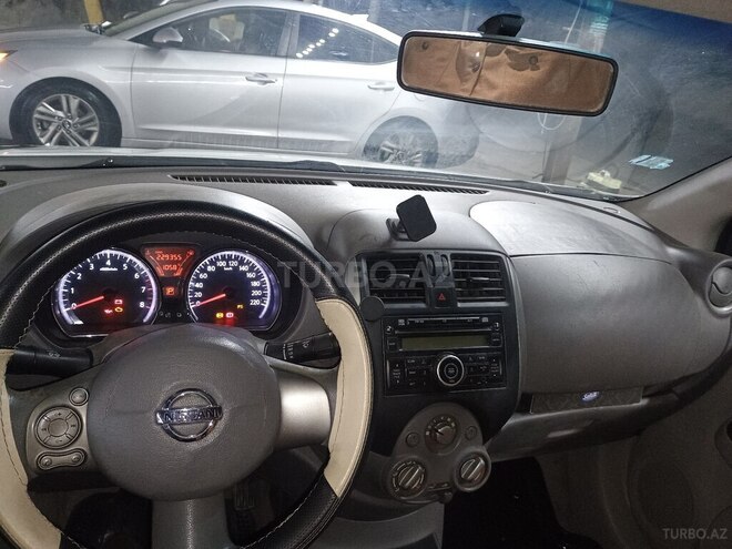 Nissan Sunny 2012, 229,390 km - 1.5 l - Bakı