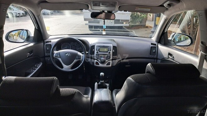 Hyundai i30 2010, 218,190 km - 1.4 l - Bakı