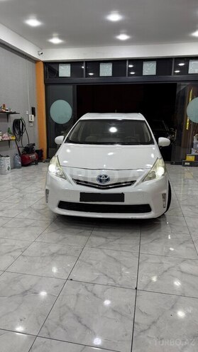 Toyota Prius V 2011, 246,000 km - 1.8 л - Bakı