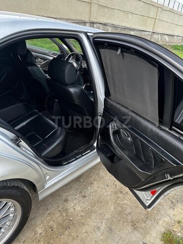 BMW 525 2000, 450,000 km - 2.5 l - Bakı