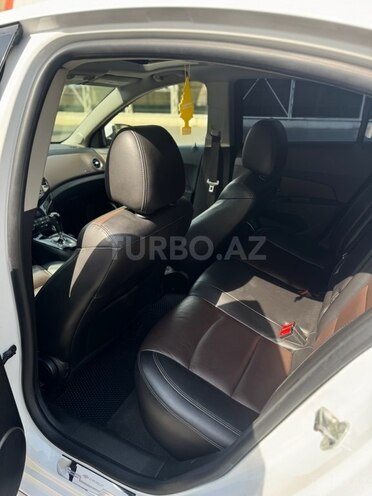 Chevrolet Cruze 2015, 261,350 km - 1.4 l - Bakı