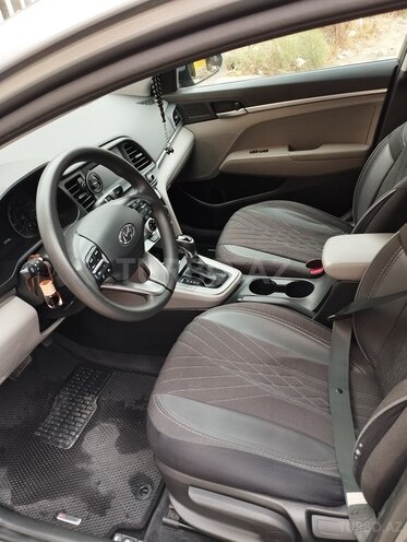 Hyundai Elantra 2019, 91,733 km - 2.0 l - Bakı