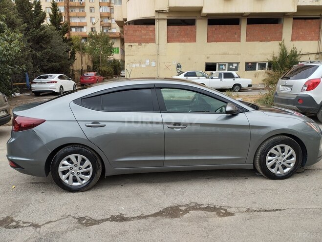 Hyundai Elantra 2019, 91,733 km - 2.0 l - Bakı
