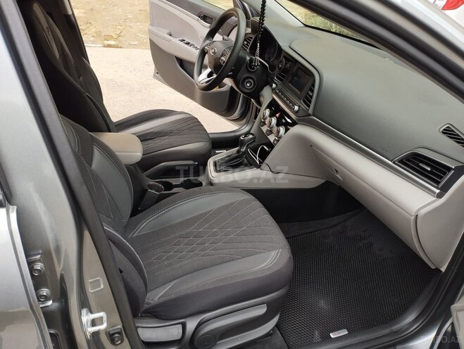 Hyundai Elantra 2019, 91,733 km - 2.0 l - Bakı